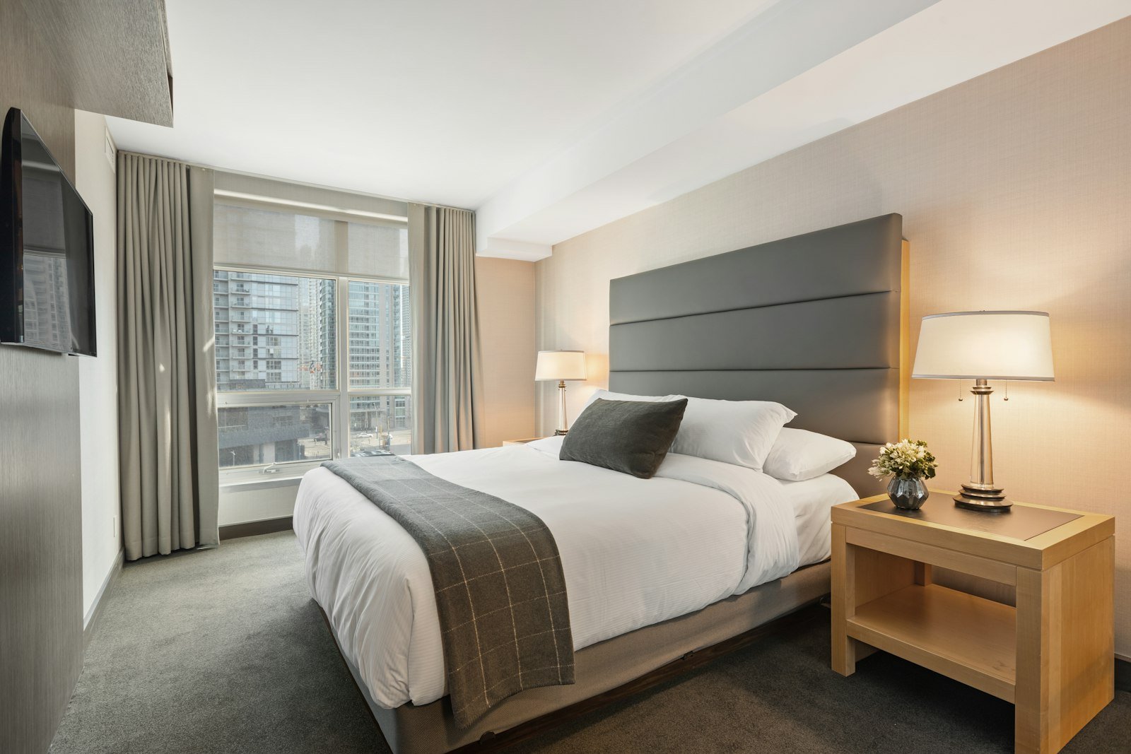 A calm furnished bedroom